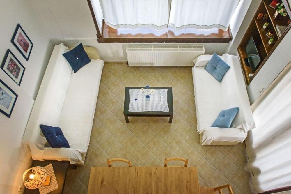 Katevi Luxury Seafront Villa Ierissos Eksteriør billede